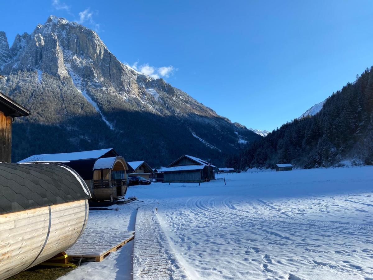 Schlafen Im Fass - Schlaffass - Abenteuer - Romantik - Haslifass Innertkirchen Esterno foto
