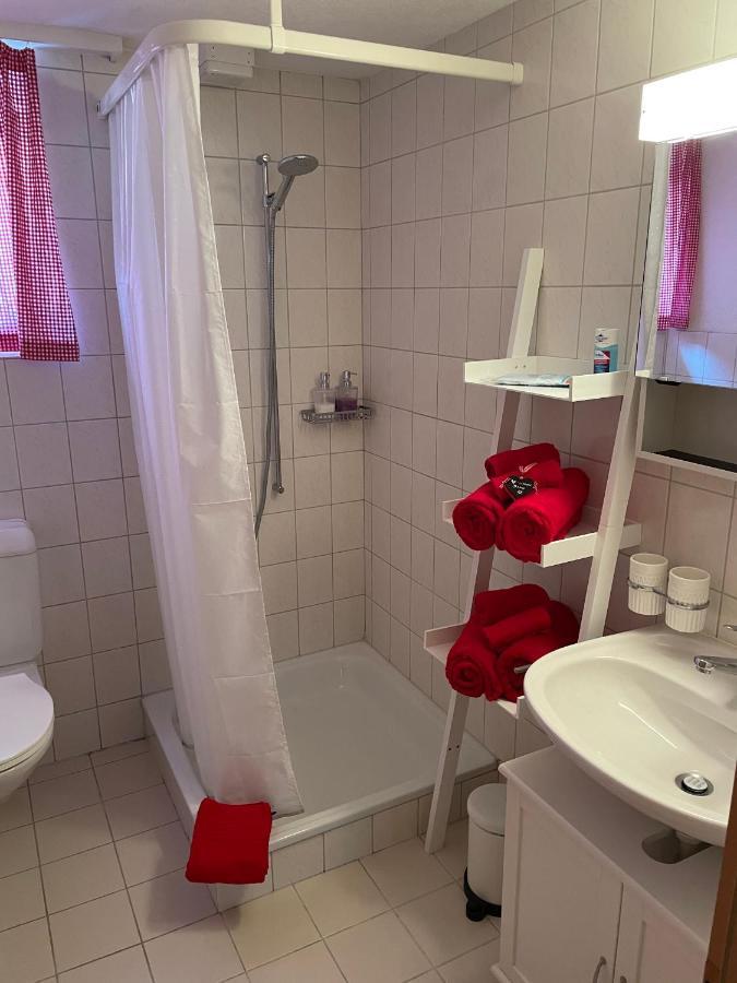 Schlafen Im Fass - Schlaffass - Abenteuer - Romantik - Haslifass Innertkirchen Esterno foto