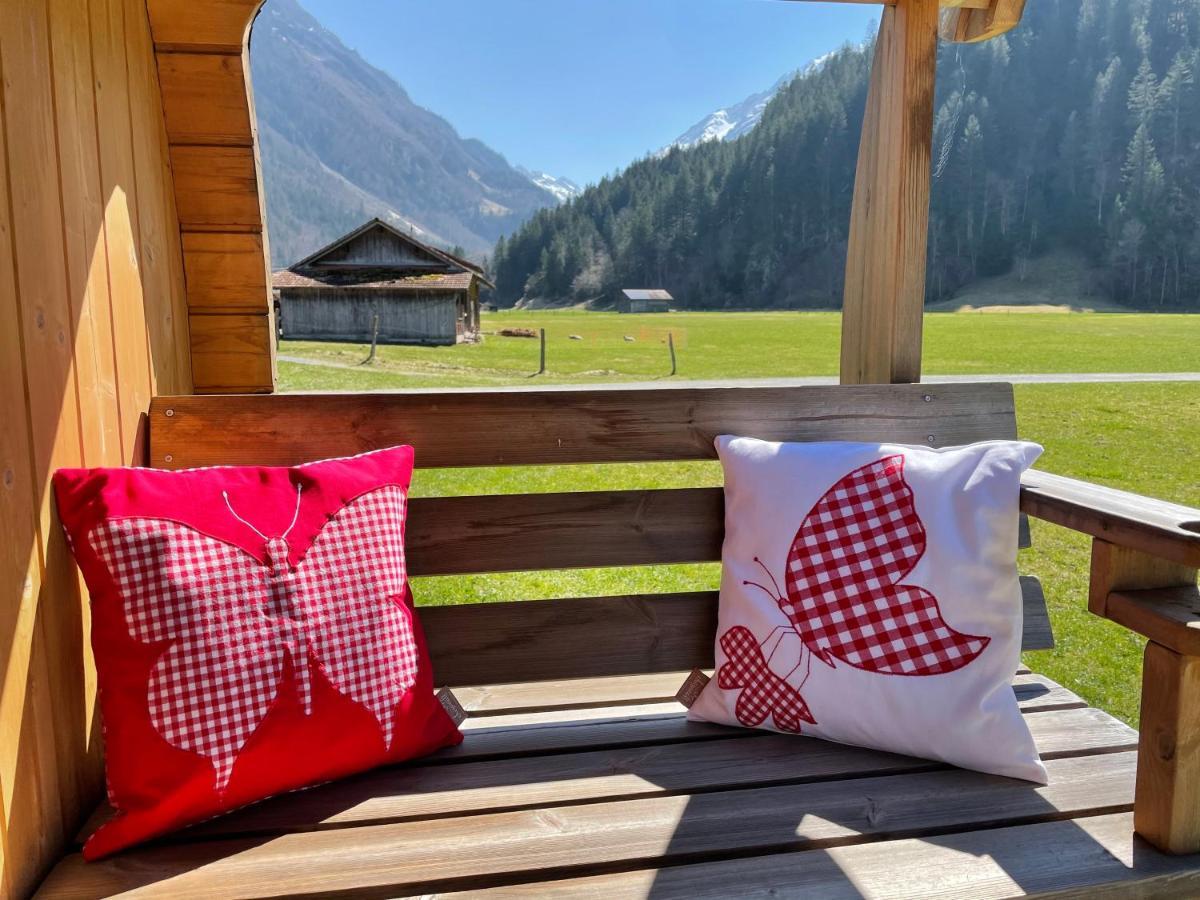 Schlafen Im Fass - Schlaffass - Abenteuer - Romantik - Haslifass Innertkirchen Esterno foto